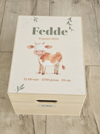 Houten herinneringskist met naam Koe