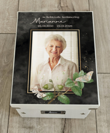 Herinneringsdoos ter nagedachtenis Vlinder