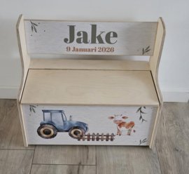 Houten zitbankje met rugleuning  Boerderij