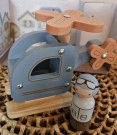 Little Dutch houten helikopter met poppetje  (met naam)