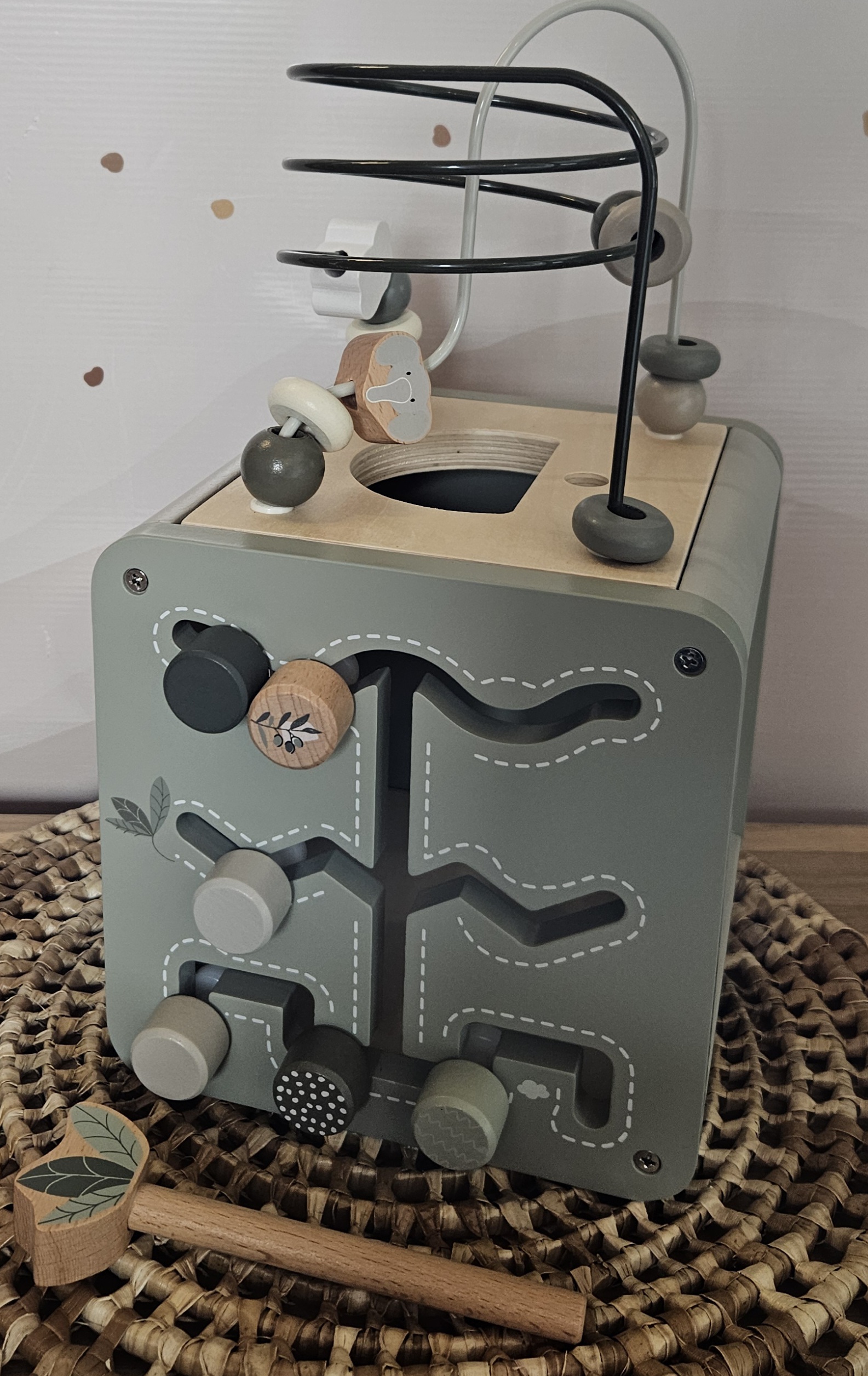 ''Label Label'' houten activiteitenkubus Olijf (met naam)