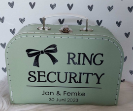 Ring Security koffertje met naam - Koffertje Ring Beveiliger bruiloft (met naam)