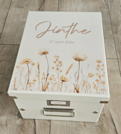 Geboortedoos Wildflowers beige met naam