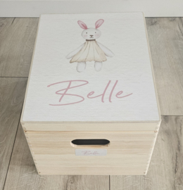 Houten herinneringskist met naam Knuffel konijntje