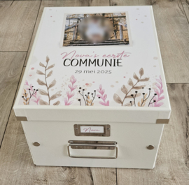 Communiedoos met naam en ''foto leaves pink''