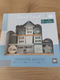 ''Label Label'' houten stapelhuisje blauw (met naam)