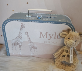 Koffertje met naam Giraffe met knuffel(s)