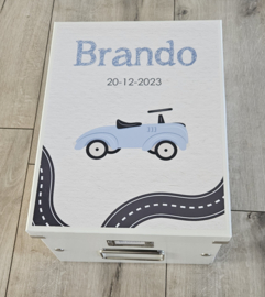 Bewaardoos met naam Racewagen blauw
