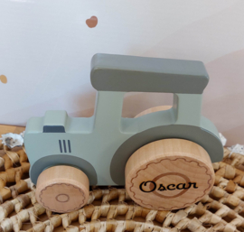 Little Dutch ''Little Farm'' houten tractor  (met naam)
