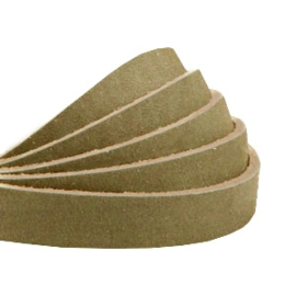 Plat 10 mm DQ leer nubuck Light olive green, per cm