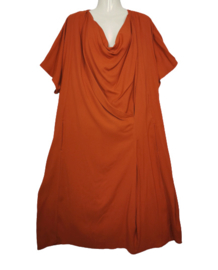 Q-NEEL Prachtige gedrapeerde jurk 52
