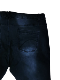 EXXCELLENT Mooie zwarte stretch jeans 54