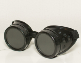 Steampunk eyeware, goggles