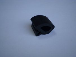 Motorkap rubber zijkant.