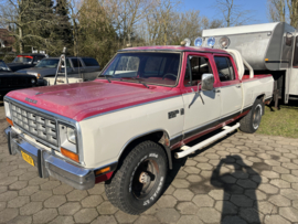 Dodge W350 met fifthwheel trailer. (VERKOCHT!!)