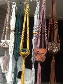 Macrame plantenhanger op afspraak 