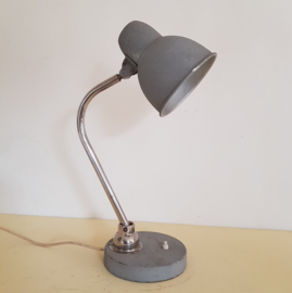 Bauhaus Bureaulamp.  DRU ??