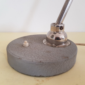 Bauhaus Bureaulamp.  DRU ??
