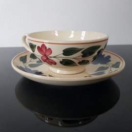 Boerenbont, decor 418 Soc. Ceramique . Theekop en -schotel