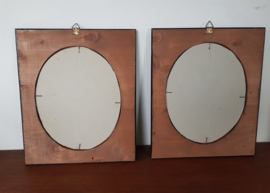 2 stijlvolle houten fotolijsten