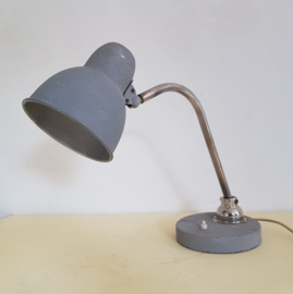 Bauhaus Bureaulamp.  DRU ??