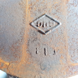 Bauhaus Bureaulamp.  DRU ??