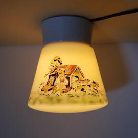 Kinderkamer plafondlamp.