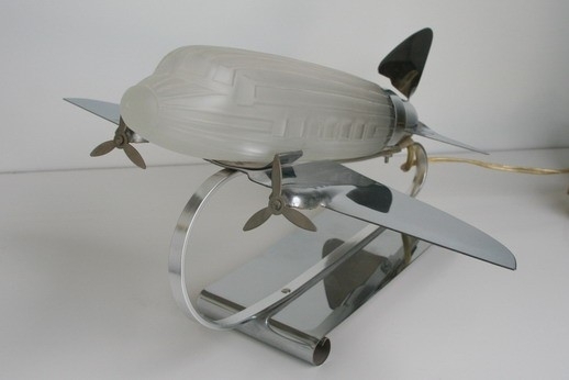 Ga lekker liggen Spijsverteringsorgaan ontgrendelen Lamp in vorm vliegtuig, Art Deco style | Verkocht | markantspul