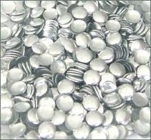 8 nailheads zilver 2mm +/- 1000 stuks