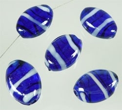 110291 Glas plat ovaal versierd met mooie glans ± 18,5x13,5mm (Donkerblauw)