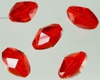 110172 Glas licht siam rood kristal ovaal facet geslepen met mooie glans 15x10mm