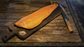 Authentic Smoked Salmon (halve zijde)
