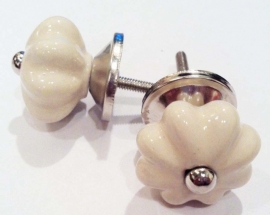 Knop mini geschulpt creme