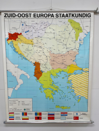 Vintage schoolkaart Zuid-Oost Europa Staatkundig