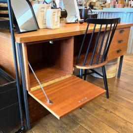 Vintage bureau