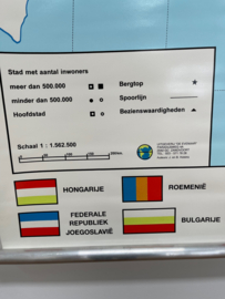Vintage schoolkaart Zuid-Oost Europa Staatkundig