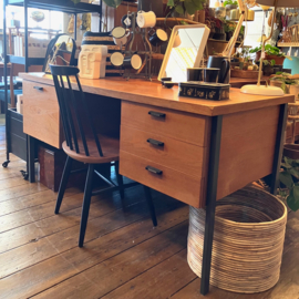 Vintage bureau