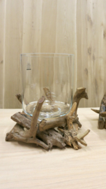 Glas met houten voet.