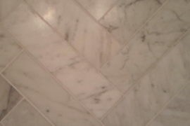 Vloertegel marmer Bianco Carrara C Super  wit  400x97x15 mm mat gezoet VISGRAAT Prijs per m2