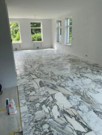 PARTIJ 23 m2 Vloertegel marmer Carrara Arabescato Corchia Striato 600x300x20 mm mat gezoet Prijs per m2