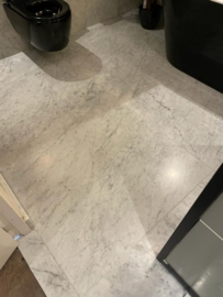 m2 Marmor SUPER Bianco Carrara 800x800x20 mm Mat