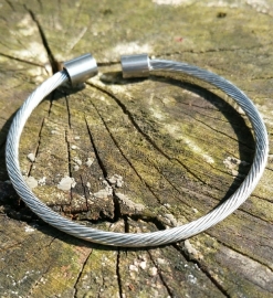 Edelstaal wisselarmband.