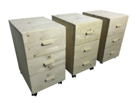 Ladeblok voor onder bureau van nieuw steigerhout met wielen en houten handgrepen