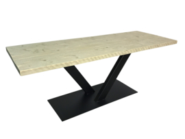 Industriële tafel met stalen V onderstel koker 120x60 met dikke steigerplanken (RECHT)