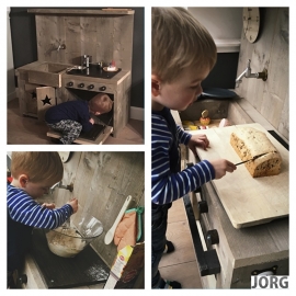 Doe-Het-Zelf bouwpakket Kinderkeuken steigerhout met houten kraan