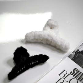 Haarklem - Fluffy Zwart – 12 cm