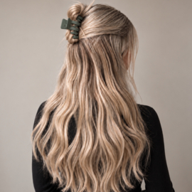 Wave Haarklem Groen-  6,7 cm – Half Opgestoken Haar
