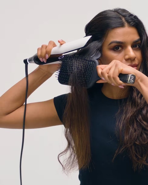 Glass Hair met de paddle brush