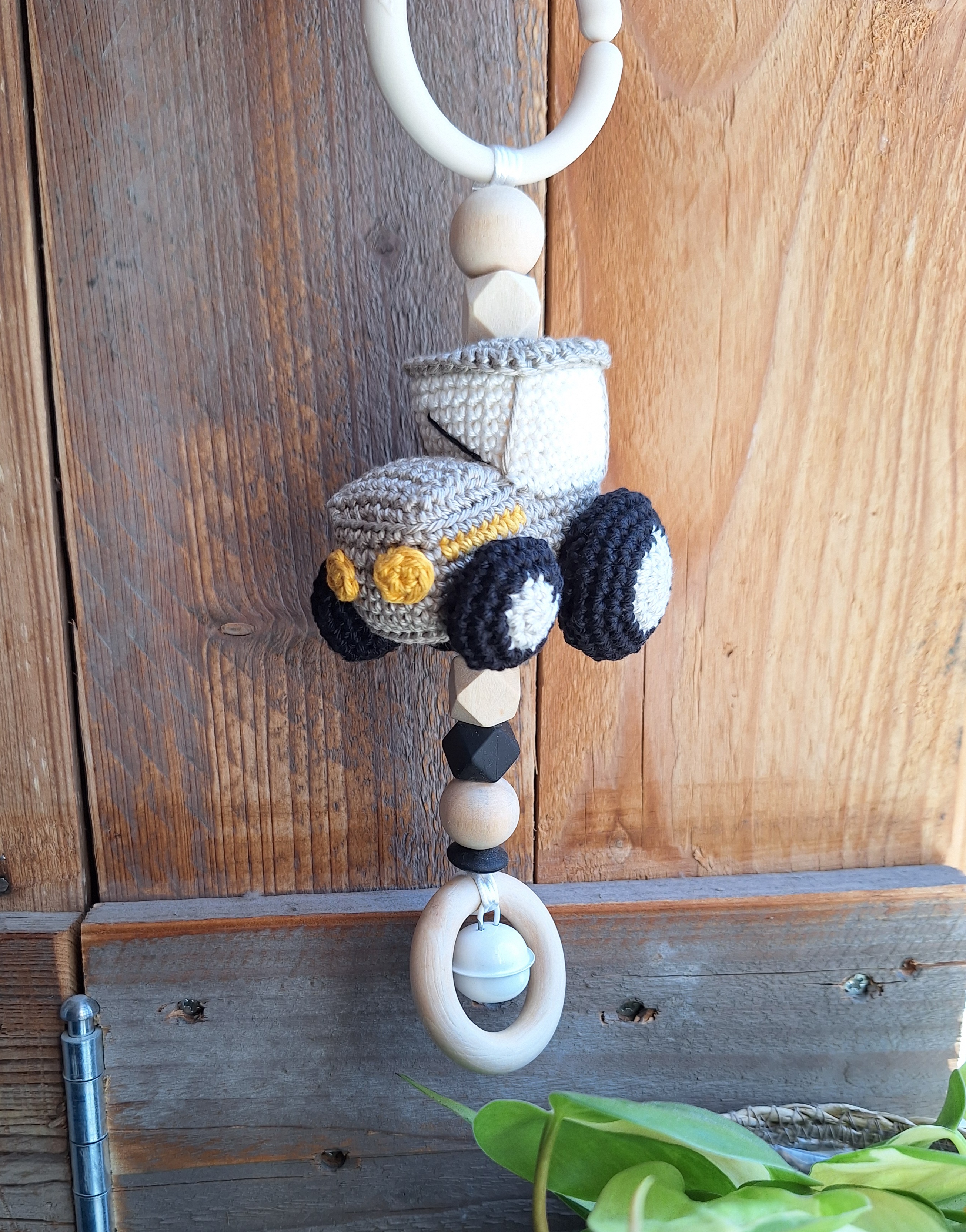 Wagenhanger tractor beige