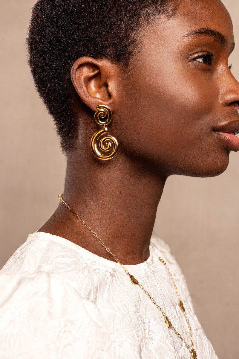 Iconic oorhangers met dubbele twist - Goud